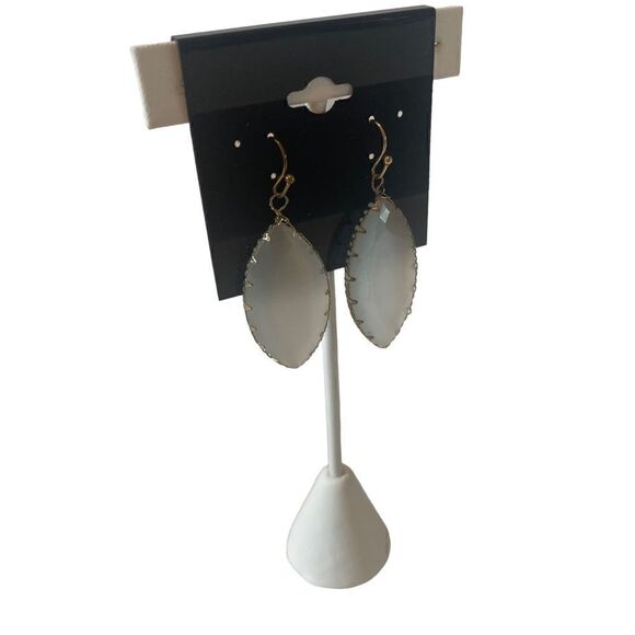 Vintage Gray Stone Long Drop Faceted Earrings. - Picture 2 of 6